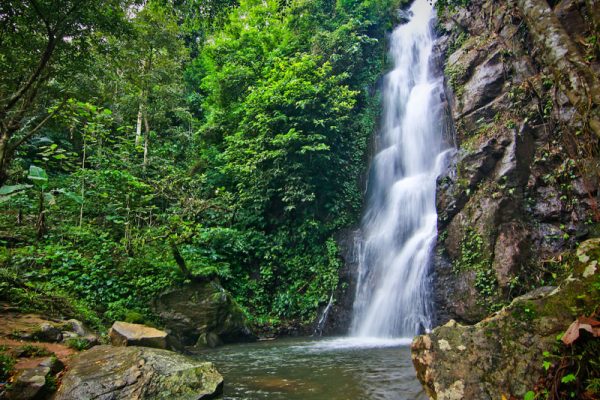 WISATA AIR TERJUN CURUG PITU