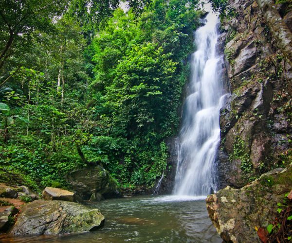 WISATA AIR TERJUN CURUG PITU