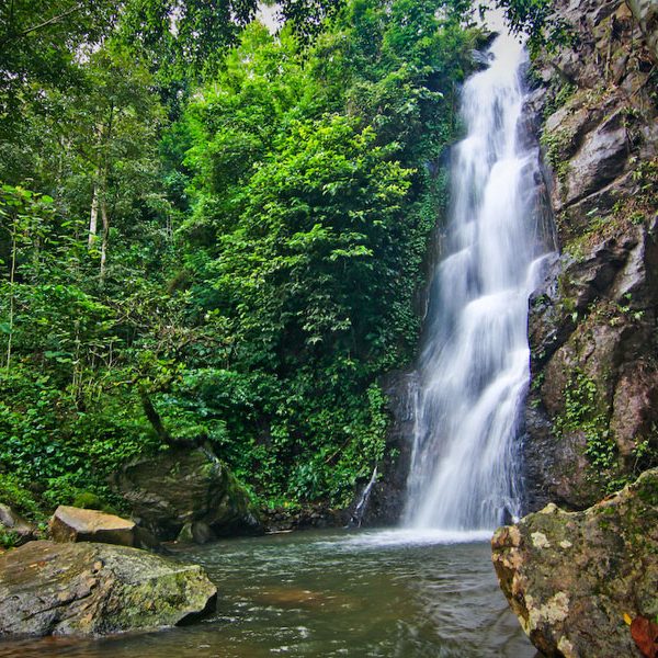 WISATA AIR TERJUN CURUG PITU